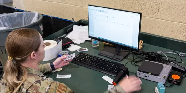 implementing-esl-electronic-shelf-label-tags-in-military-forces-gecolen.com